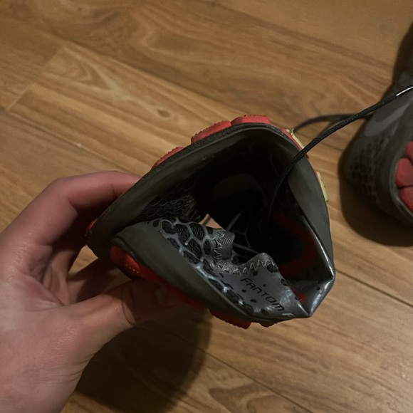 New balance minimum fantom fit - Picture 5 of 5